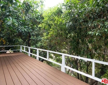 2819 Pacific View Trail - Photo Thumbnail 17