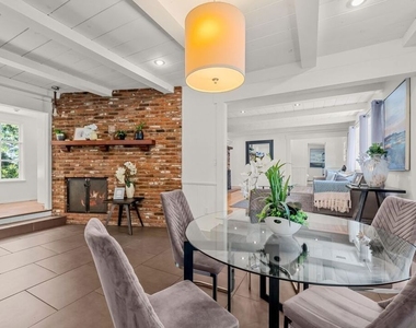 23057 Sylvan Street - Photo Thumbnail 29