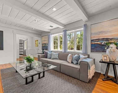 23057 Sylvan Street - Photo Thumbnail 2