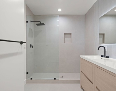 1201 Ohio Ave - Photo Thumbnail 9