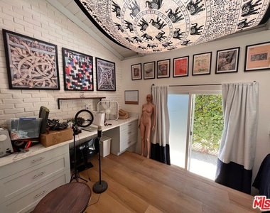 22477 Liberty Bell Road - Photo Thumbnail 7