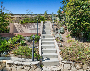 18133 Wakecrest Drive - Photo Thumbnail 11