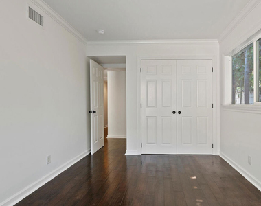 18133 Wakecrest Drive - Photo Thumbnail 33