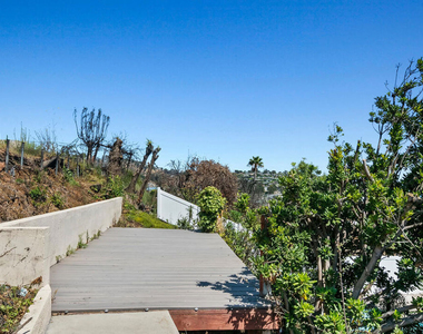 18133 Wakecrest Drive - Photo Thumbnail 12