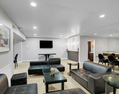 1155 N La Cienega Boulevard - Photo Thumbnail 27