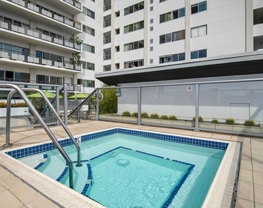 1155 N La Cienega Boulevard - Photo Thumbnail 30