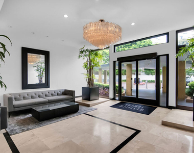 1155 N La Cienega Boulevard - Photo Thumbnail 21