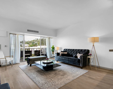 1155 N La Cienega Boulevard - Photo Thumbnail 3
