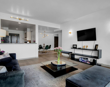 1155 N La Cienega Boulevard - Photo Thumbnail 4