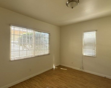 1849 S Wilton Place - Photo Thumbnail 18