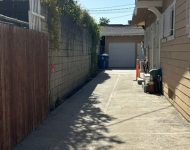 1849 S Wilton Place - Photo Thumbnail 22