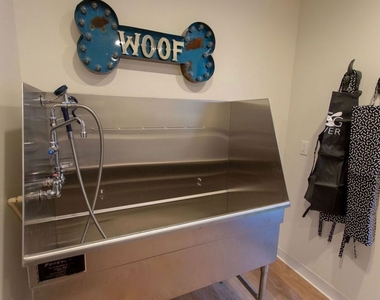 8017 W Norton Avenue - Photo Thumbnail 16