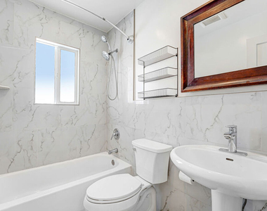 2227 Montana Avenue - Photo Thumbnail 10