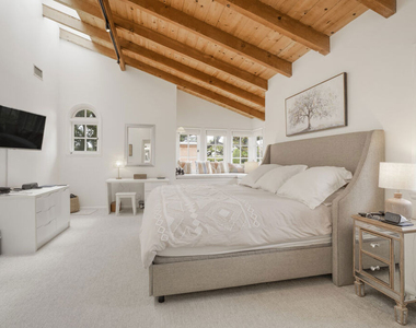 2330 Midvale Avenue - Photo Thumbnail 13