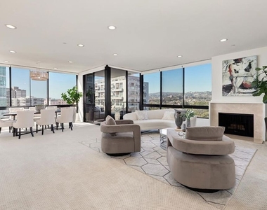 10350 Wilshire Boulevard - Photo Thumbnail 1