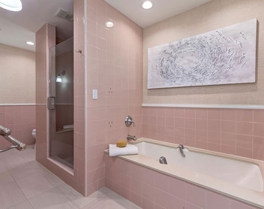 10350 Wilshire Boulevard - Photo Thumbnail 25