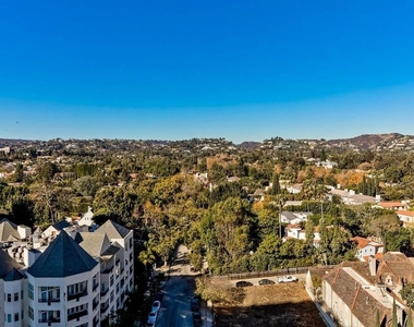 10350 Wilshire Boulevard - Photo Thumbnail 13