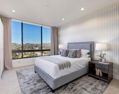 10350 Wilshire Boulevard - Photo Thumbnail 29