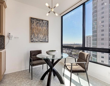 10350 Wilshire Boulevard - Photo Thumbnail 17