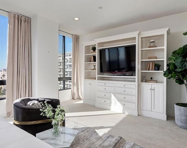 10350 Wilshire Boulevard - Photo Thumbnail 22