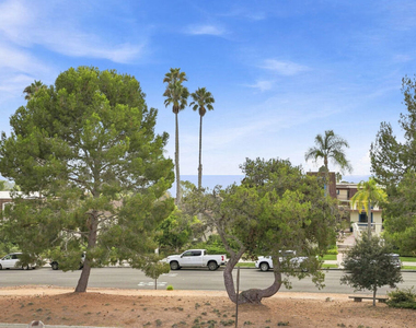 2322 Palos Verdes Drive - Photo Thumbnail 5