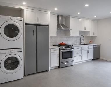 2528 Clyde Ave - Photo Thumbnail 1