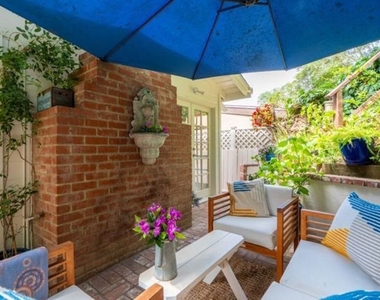 8936 Wonderland Avenue - Photo Thumbnail 1