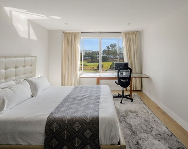 875 Comstock Avenue - Photo Thumbnail 8