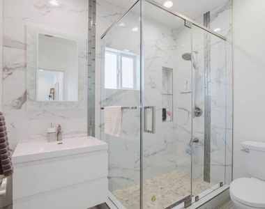 9620 Woodale Avenue - Photo Thumbnail 55