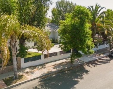 9620 Woodale Avenue - Photo Thumbnail 8