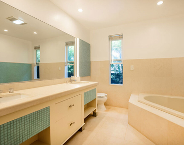6125 Bedford Avenue - Photo Thumbnail 24
