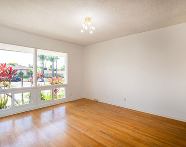 6125 Bedford Avenue - Photo Thumbnail 16