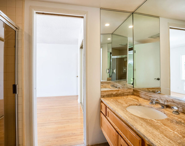 6125 Bedford Avenue - Photo Thumbnail 26