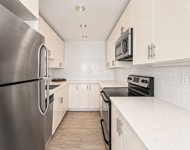 843 4th Street - Photo Thumbnail 1