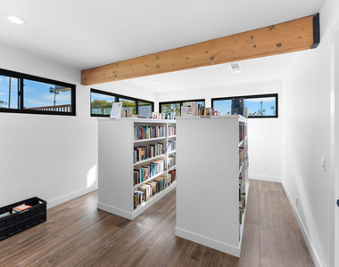 29500 Heathercliff Road - Photo Thumbnail 31