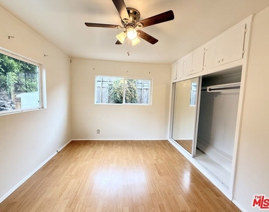 630 N Westbourne Drive - Photo Thumbnail 9