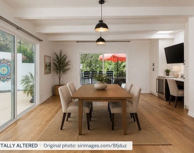 3493 Mandeville Canyon Road - Photo Thumbnail 4