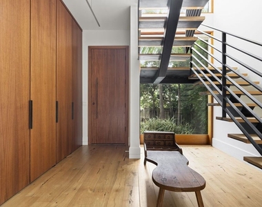 1310 Riviera Avenue - Photo Thumbnail 6