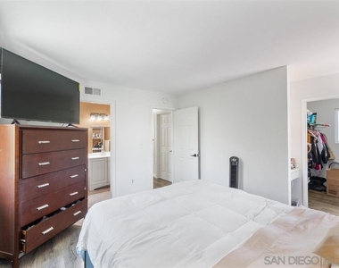 1655 Point Mugu Court - Photo Thumbnail 11