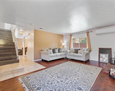 1655 Point Mugu Court - Photo Thumbnail 4