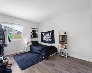 1655 Point Mugu Court - Photo Thumbnail 19