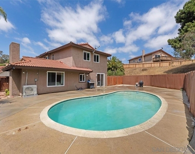 1655 Point Mugu Court - Photo Thumbnail 2