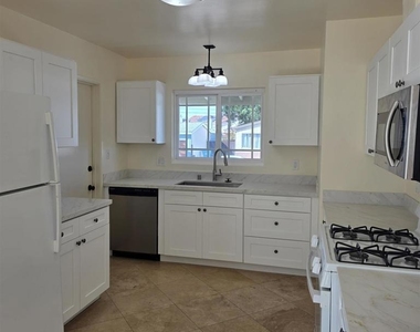 5051 Dubois Drive - Photo Thumbnail 2
