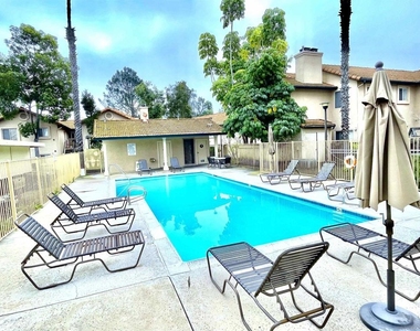 11329 Avenida Los Lobos - Photo Thumbnail 33