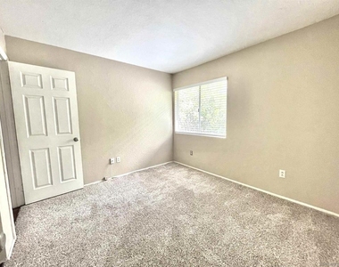 11329 Avenida Los Lobos - Photo Thumbnail 26