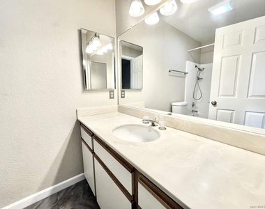 11329 Avenida Los Lobos - Photo Thumbnail 18