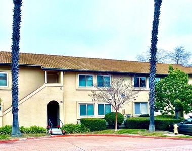 11329 Avenida Los Lobos - Photo Thumbnail 35