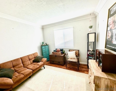 10216 Empress Ave - Photo Thumbnail 14