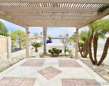 10216 Empress Ave - Photo Thumbnail 26