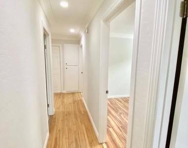 10216 Empress Ave - Photo Thumbnail 19